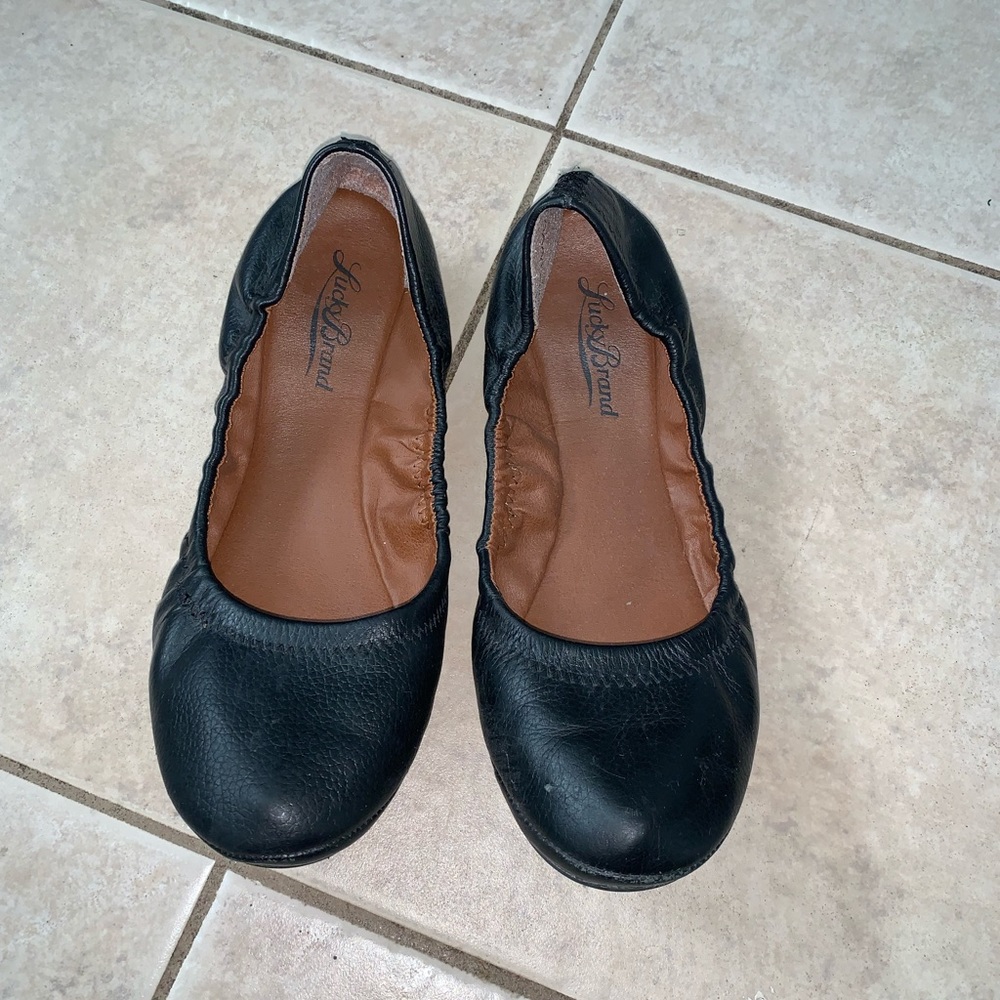 Black Flats Lucky Brand 7.5